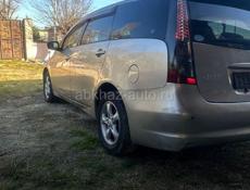 Mitsubishi Grandis