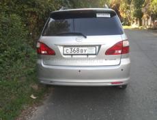 Toyota Ipsum