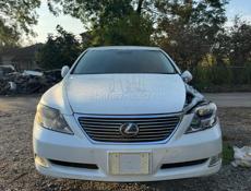 Лексус LS600h в разборе