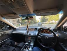 Nissan fuga