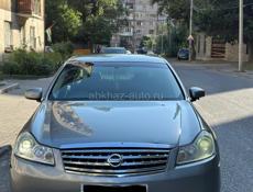 Nissan fuga