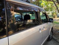 Mitsubishi Outlander XL