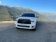 Toyota Sequoia
