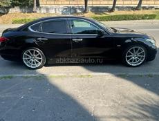 Nissan fuga