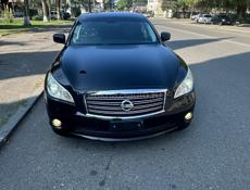 Nissan fuga