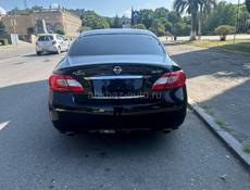 Nissan fuga
