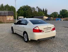 Nissan fuga
