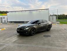 Nissan fuga