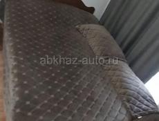 Кровать б/у 140×200 с матрасом,не большой торг