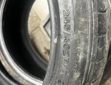 245/40 R19