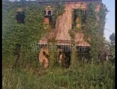 Балки  крыша кирпичи блоки 