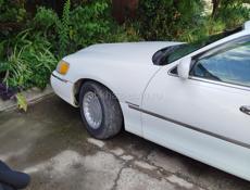 Lincoln Town Car