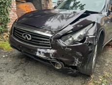 Infiniti FX