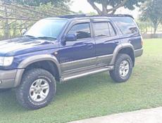 Toyota Hilux Surf