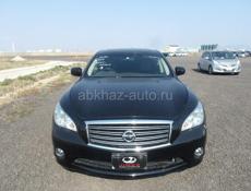 Nissan fuga
