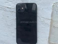 продаю 11 айфон