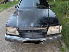 Mercedes-Benz 124