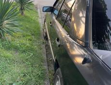 Mercedes-Benz 124