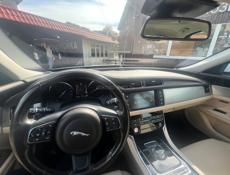 Jaguar X-Type