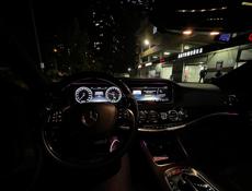 Mercedes-Benz S-Класс