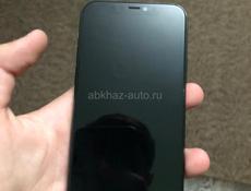 iPhone 11 Pro,64 gb, 74 акб( держит здраво)