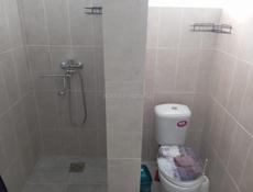 Сдам маленький домик по суточно в городе Очамчира, в 300 метров от центра, до моря 150 метров, 2 комнаты, 5 спальных мест, кухня, сан узел, WI-FI, отдельный вход и дворик. Цена договорная ( Звонить по номеру +79407762166 или +79407779985 )