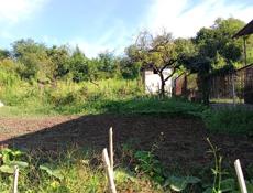 Продаю большой участок срочно 