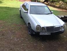 Mercedes-Benz E-Класс