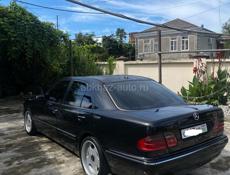 Mercedes-Benz E-Класс