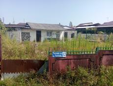 Продаю участок В Сухуми  улица Титова дом 52 рядом с рыноком