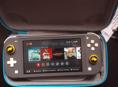 Взломанный Nintendo switch ,в хорошем состоянии 