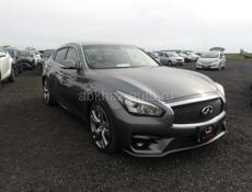 Nissan fuga