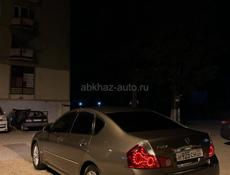 Nissan fuga