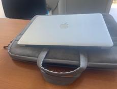 Компьютер MacBook aer 