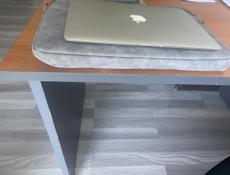 Компьютер MacBook aer 