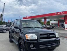 Toyota Sequoia