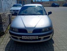 Mitsubishi Carisma