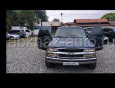 Chevrolet Suburban