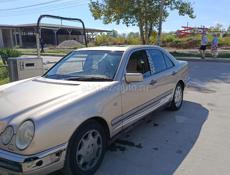 Mercedes-Benz E-Класс