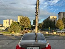 Nissan fuga