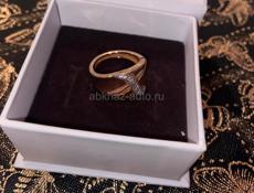 Продаётся золотое кольцо 