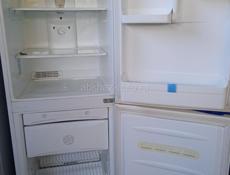 Холодильник LG продается