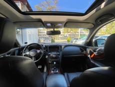 Infiniti FX