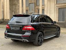 Mercedes-Benz ML
