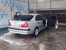 Mitsubishi Carisma