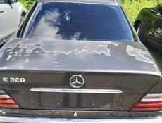Mercedes-Benz 124