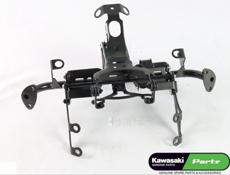 Кронштейн переднего обтекателя Kawasaki