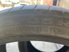 R19255/35 245/40