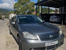 Nissan fuga