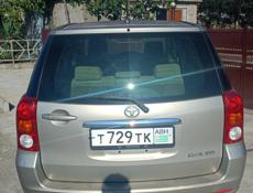 Toyota Raum